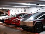 Elon Musk alone can’t explain Tesla’s owner exodus