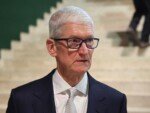Apple’s Cook vows to lobby lawmakers on immigration issue