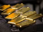 Gold gains as traders mull next Trump moves after tariff ruling