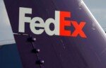 FedEx shares pare gains as weak quarterly forecast undercuts annual outlook raise