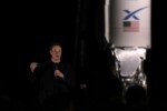 Analysis-SpaceX ties Musk compensation to Mars colonization goal