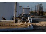 Oil Rises From Six-Week Low Amid Uncertainty Over US-Iran Deal