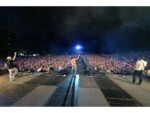 Motel 6 is Back in the Lineup as Official Hotel Partner for Country Thunder in Canada this Summer!