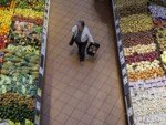 Loblaw brings back tariff produce labels amid trade war