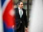 Irish finance chief shrugs off U.S. tariff threats over Canada
