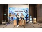 YYForce Brings Humanoid Robots to Hospitality in Landmark Partnership with Novotel & Mercure Singapore on Stevens
